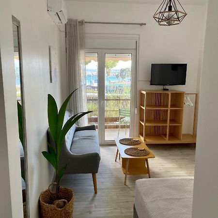 Golden Coast Apartment Artemida  Exterior foto